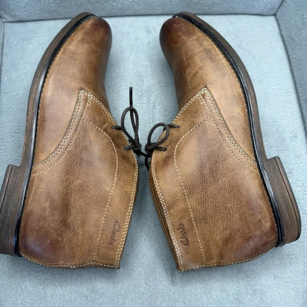 Clarks 1825 Men's Size 8.5 M Brown Leather Chukka Ankle Boots Ortholite Lace Up